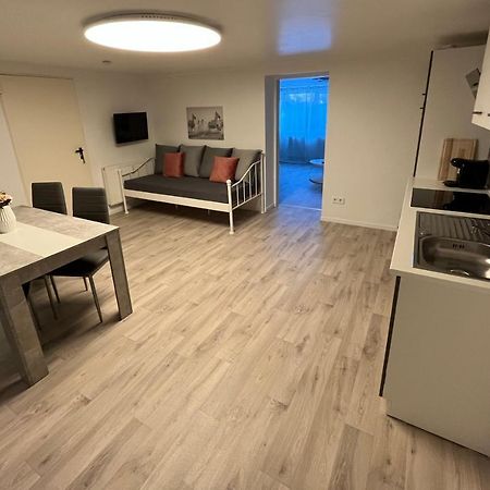 Zuhause Bei Zampich Apartment แวร์เมลสเคียร์เคน ภายนอก รูปภาพ
